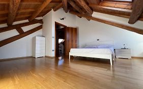 Visentin - Meraviglioso Attico In Legno